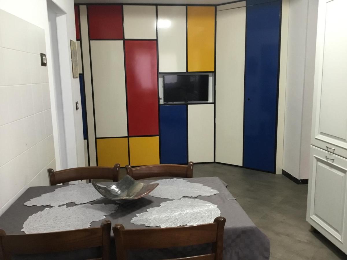 Apartamento Mondrian'S House Génova Exterior foto
